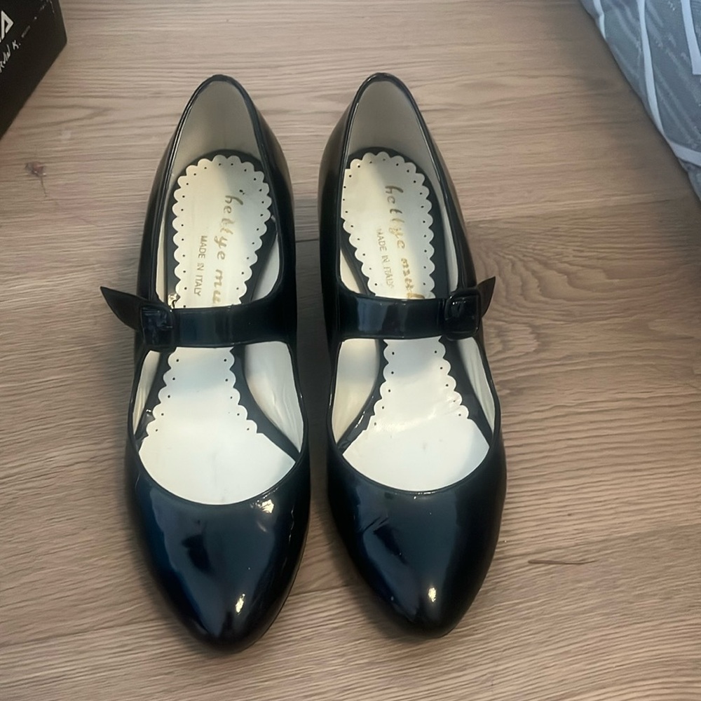 Vintage Black Patent Mary Jane Kitten Heels Size 36